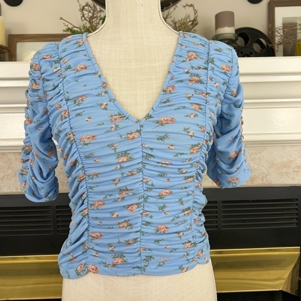 Zara Ruched All Around Blue Top - Picture 3 of 10